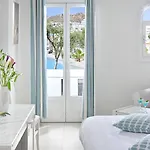 Hotel Petinos