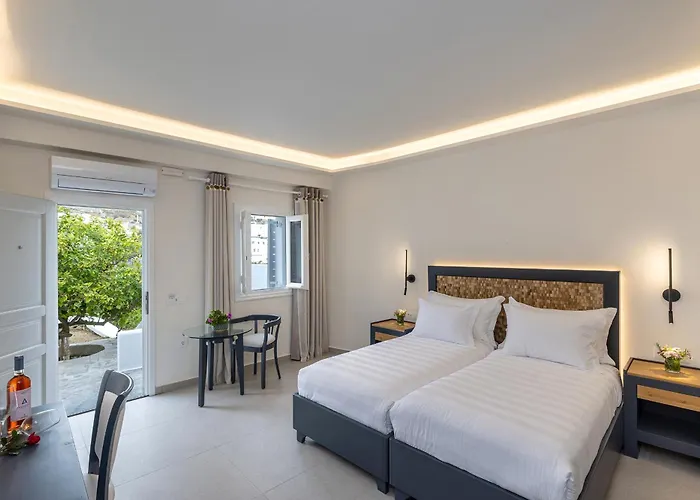 Petinos Hotel Platis Yialos