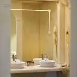 Hotel Petinos