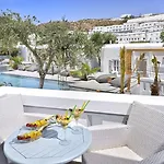 Petinos Hotel Platis Yialos