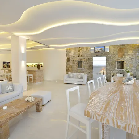Petinos Hotel Platis Yialos