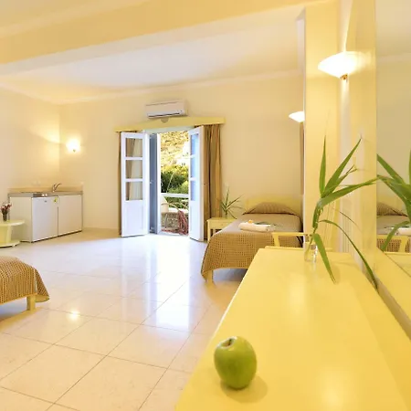 Hotel Petinos 4*