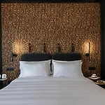 Hotel Petinos