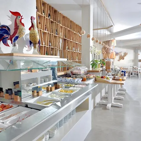 Hotel Petinos 4*